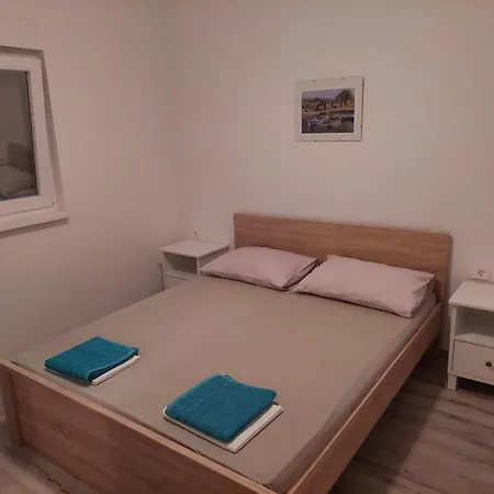 شقة Brulo Ražanj