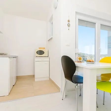 Apartment Brulo Razanj