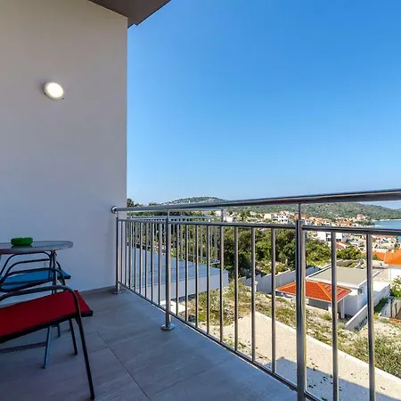 Brulo Apartment *