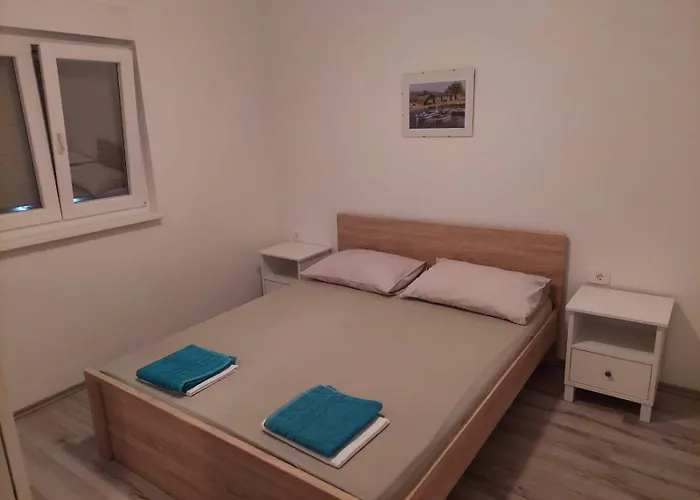 Apartamento Brulo Ražanj