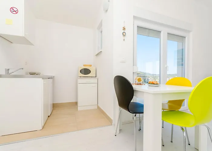 Apartamento Brulo Ražanj